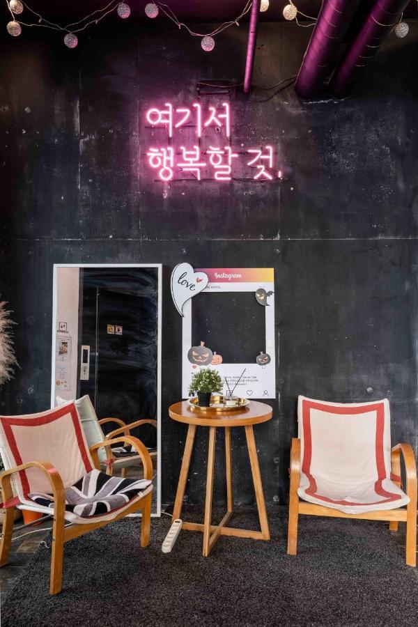 Canvas Black Guesthouse Busan Ngoại thất bức ảnh