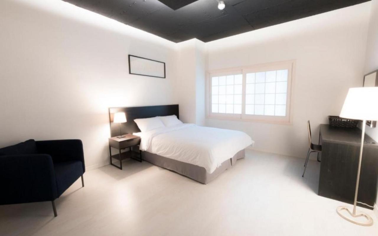 Canvas Black Guesthouse Busan Ngoại thất bức ảnh